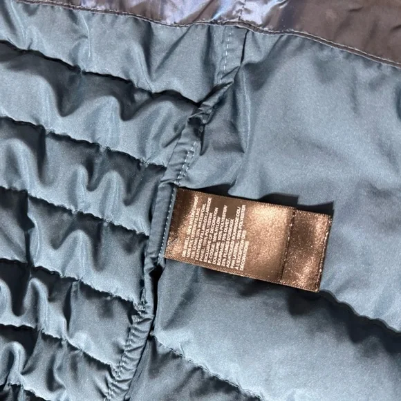 The North FaceSize:XS Women's Dark Blue Puffer Jacket - Picture 4 of 11